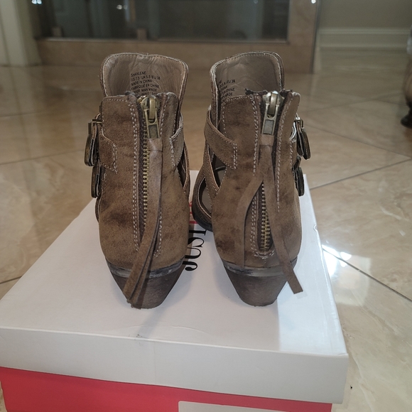 Womens Booties - Picture 4 of 4